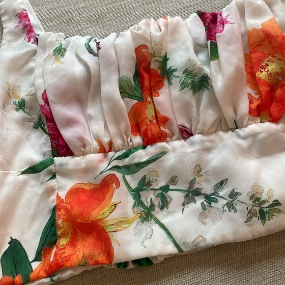 Satin Floral Square Neck Ruched Smocked Crop Top Bustier White Size M - Picture 3 of 8